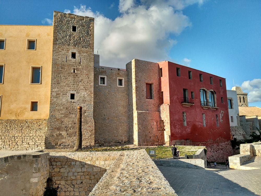 10 plans à Ibiza qui rendront votre voyage inoubliable