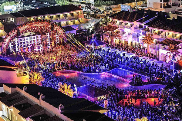 Les Boîtes de Nuit d’Ibiza