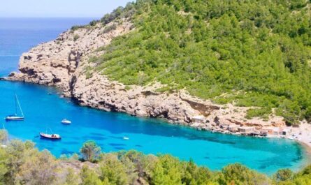 Cala Benirrás à Ibiza